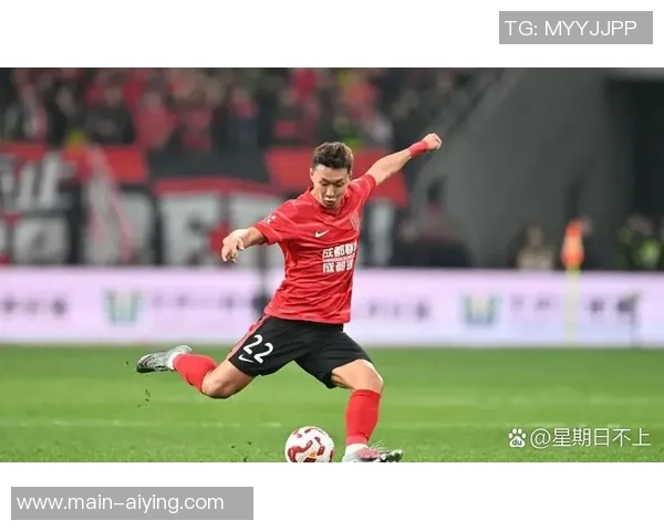 蓉城后卫李扬与海港俱乐部深入接触加盟事宜有望成行