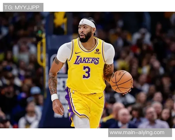 阿里纳斯警告塔图姆本赛季不应复出恩比德浓眉的教训不可忽视 阿里纳斯警告塔图姆本赛季不应复出恩比德浓眉的教训不可忽视