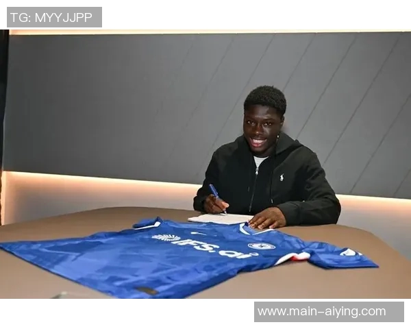 切尔西官方宣布与17岁门将伯纳尔签约职业合同并入选英格兰U18队